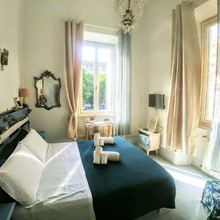 Bed & Breakfast B&B Next Stop 4*