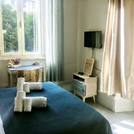 Next Stop Panzió Róma