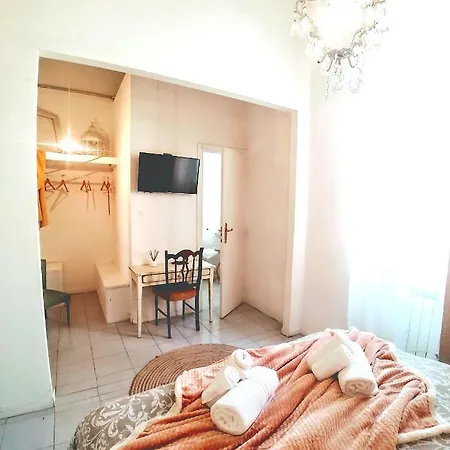Bed and Breakfast Next Stop Ρώμη