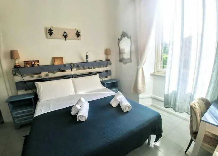 Bed & Breakfast Next Stop 4*