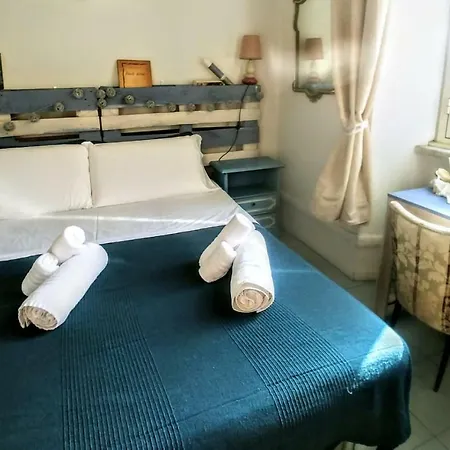 Bed & Breakfast Next Stop 4*