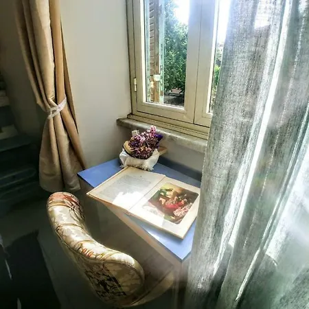 Bed & Breakfast Next Stop 4*